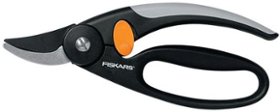 Секатор плоскостной с защитой Fiskars (1001534)
