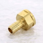 Соединитель резьба внутренняя - ёлочка 1"ВРх25мм UNI-FITT (630G4250)