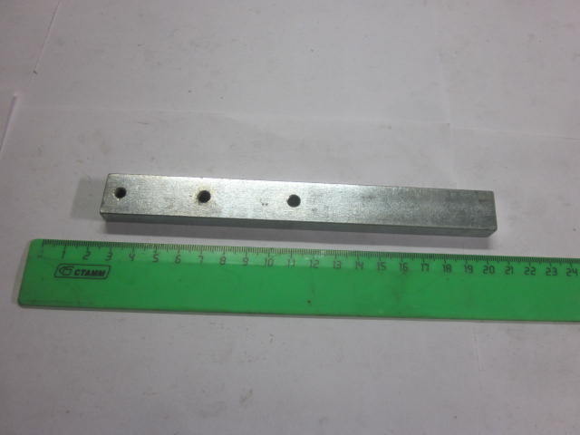 планка направляющая 4045. 10743. стыковая планка направляющих лифта. направляющие планки. 17.