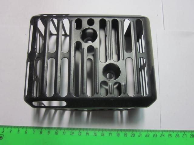 теплозащитный кожух глушителя scania 1846978. кожух глушителя триммера. алюминиевый кожух на глушитель. кожух глушителя. кожух глушителя.