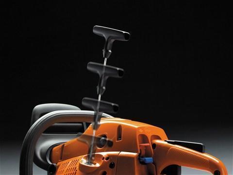 Бензиновая пила цепная Husqvarna 450E 15 9671569-35 Бензиновая пила цепная Husqvarna 450E 15 9671569-35