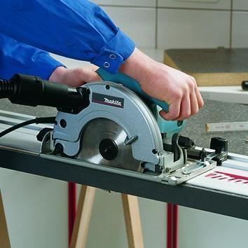 Пила дисковая Makita 5603R Пила дисковая Makita 5603R