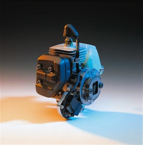 Триммер бензиновый Husqvarna 128R (9527157-52) Триммер бензиновый Husqvarna 128R (9527157-52)