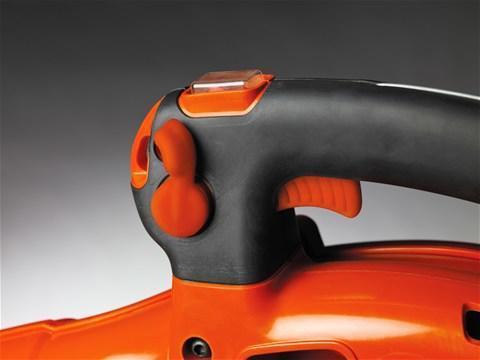 Воздуходувка бензиновая Husqvarna 125 BVX 9527156-45 Воздуходувка бензиновая Husqvarna 125 BVX 9527156-45