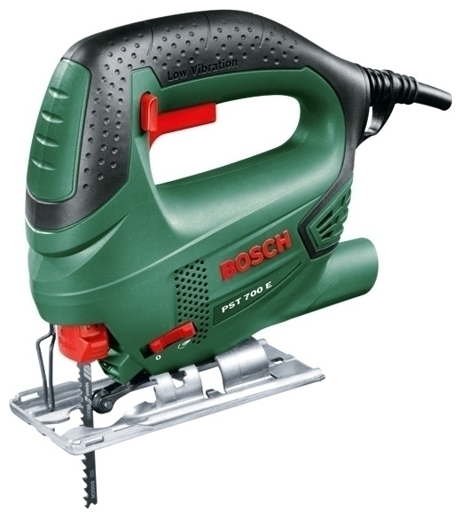 Лобзик BOSCH PST 700 E Лобзик BOSCH PST 700 E
