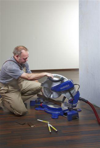 Торцовочная пила Metabo KS305 PLUS (0103050100) Торцовочная пила Metabo KS305 PLUS (0103050100)