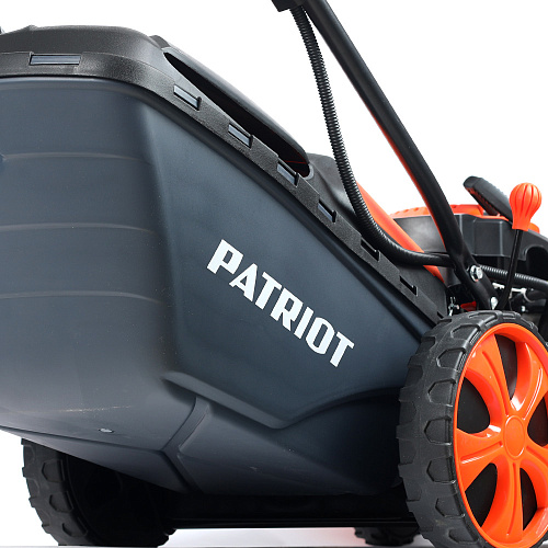 Бензиновая газонокосилка Patriot PT53 LSE 512109028 Бензиновая газонокосилка Patriot PT53 LSE 512109028