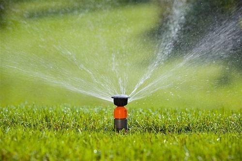 Дождеватель выдвижной Gardena Т 100 08201-29.000.00 Дождеватель выдвижной Gardena Т 100 08201-29.000.00