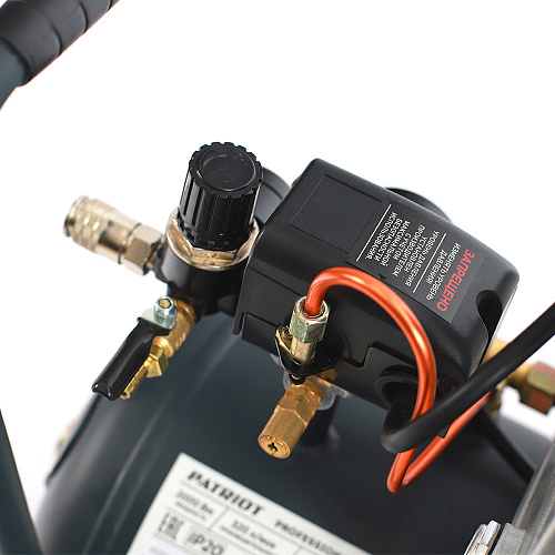 Компрессор PATRIOT Professional 24-320 525301945 Компрессор PATRIOT Professional 24-320 525301945
